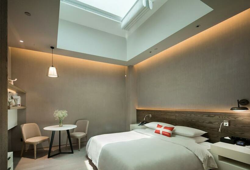 디럭스 룸, Swisstouches Guangzhou Hotel Residences