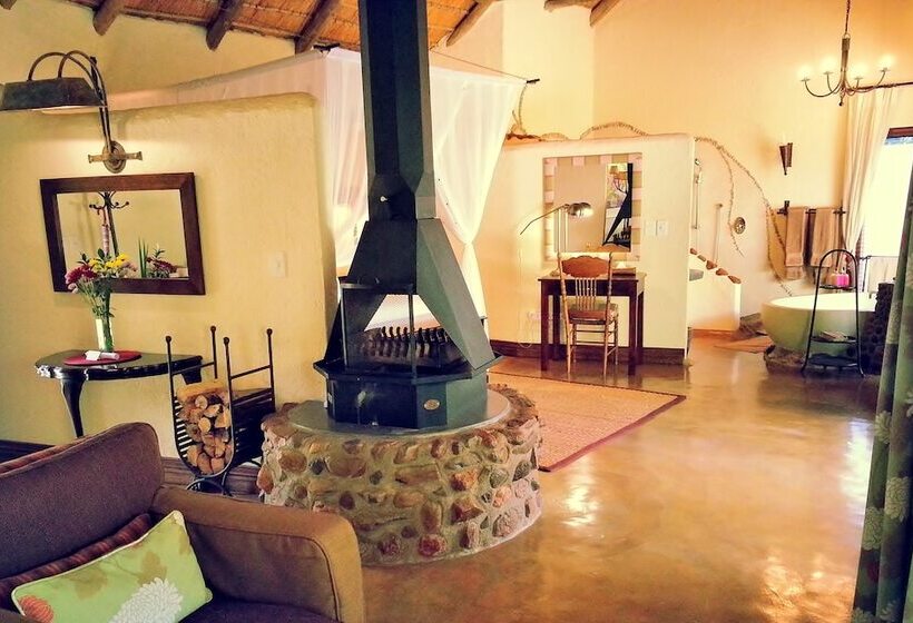 کلبه ییلاقی دلوکس یک خوابه, Tanamera Lodge