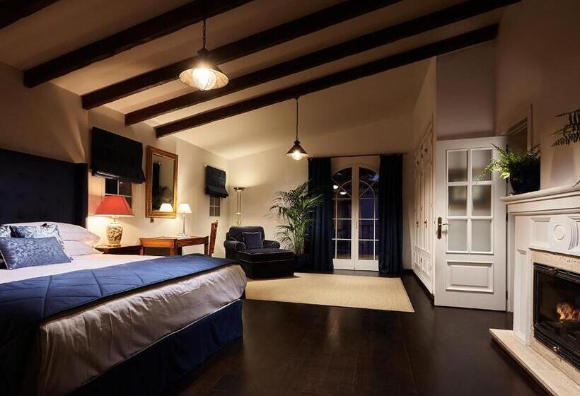 اتاق لوکس, The Touch Puerto Banús