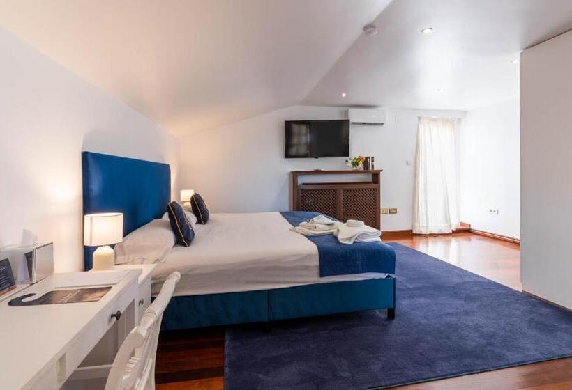 اتاق استاندارد با تراس, The Touch Puerto Banús