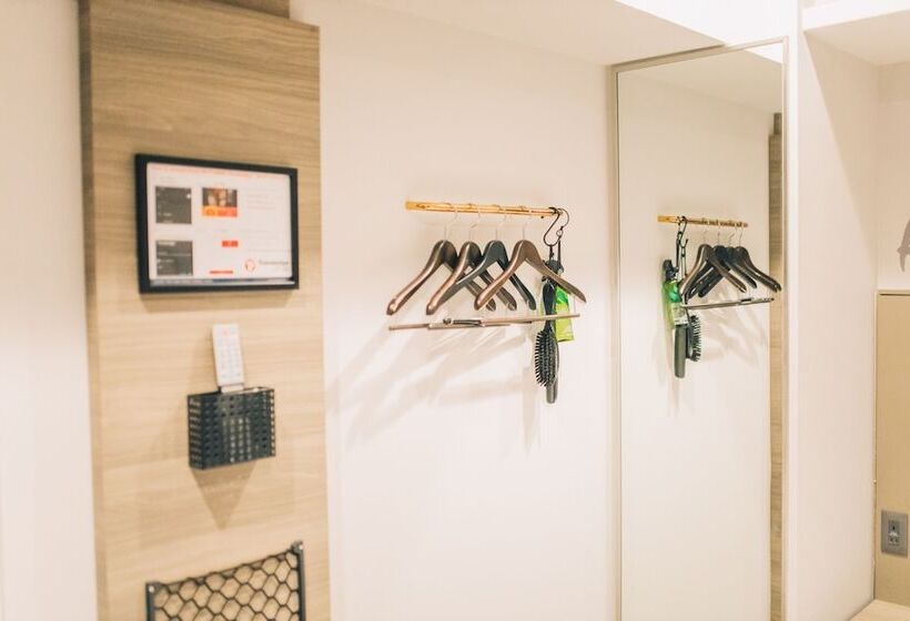 اتاق استاندارد, Travelodge Nagoya Sakae