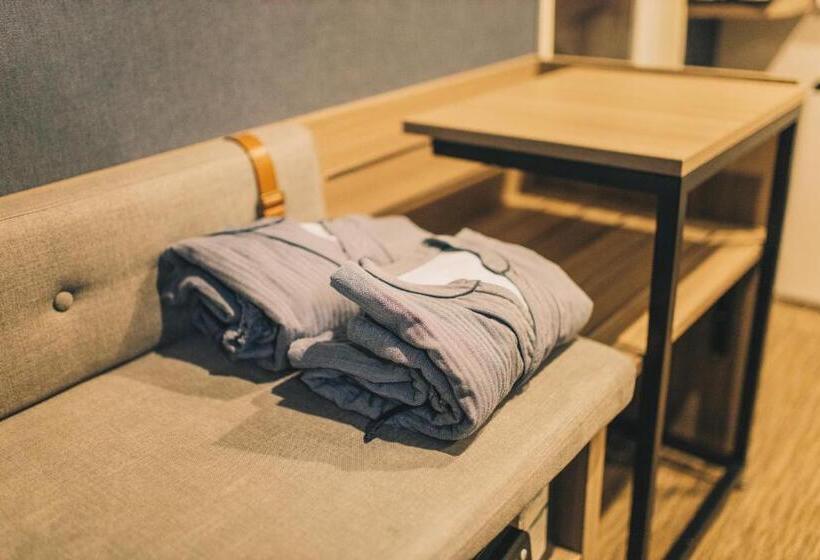 اتاق سوپریور, Travelodge Nagoya Sakae