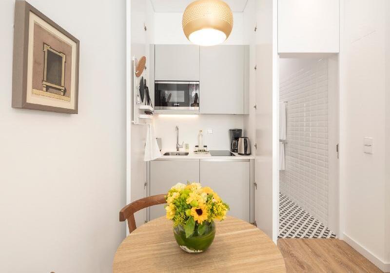 استودیوی استاندارد, Lisbon Serviced Apartments   Chiado Emenda