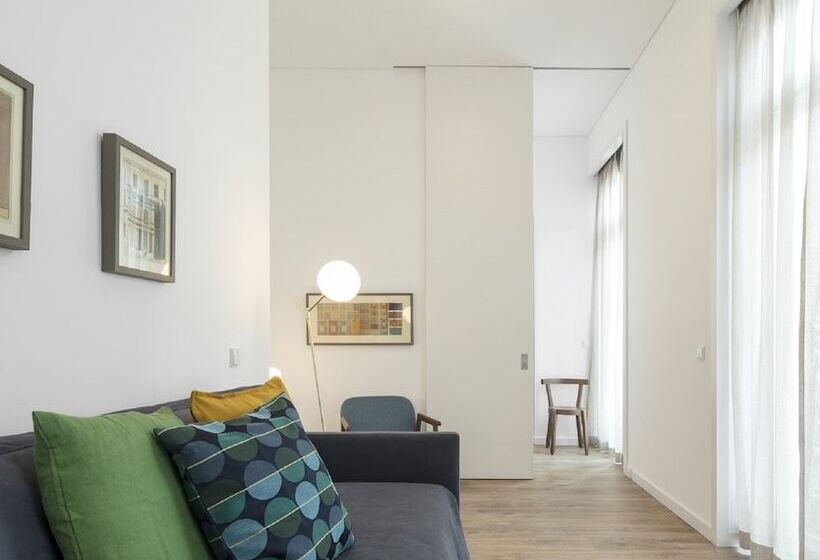 Superior Studio, Lisbon Serviced Apartments   Chiado Emenda