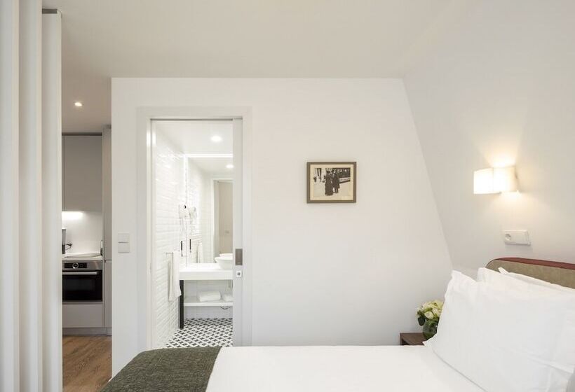 Superior Studio, Lisbon Serviced Apartments   Chiado Emenda