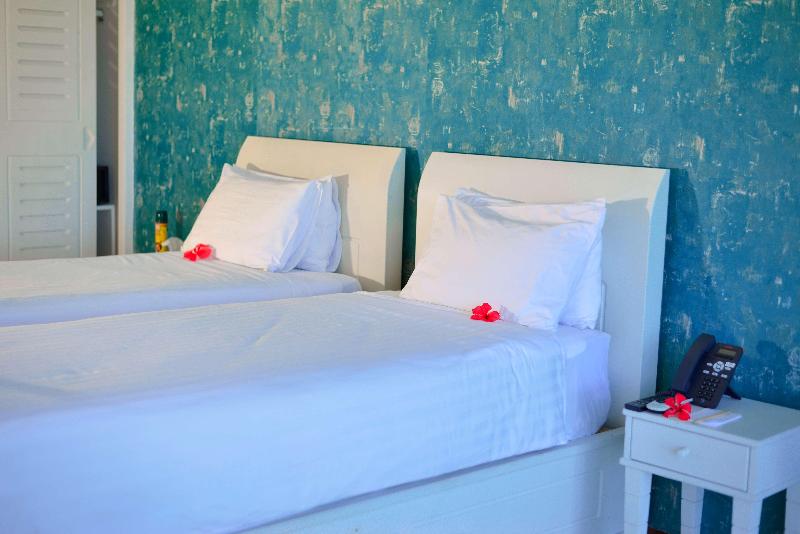 اتاق لوکس با چشم‌انداز دریا, Itsandra Beach Hotel & Resort
