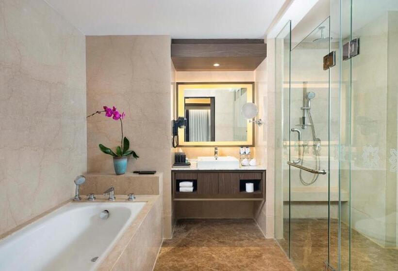 带城市景观的套间, Gramm Hotel By Ambarrukmo   Formerly Grand Ambarrukmo Yogyakarta