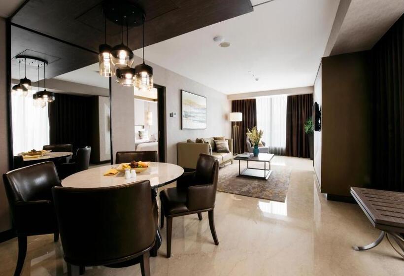带城市景观的套间, Gramm Hotel By Ambarrukmo   Formerly Grand Ambarrukmo Yogyakarta