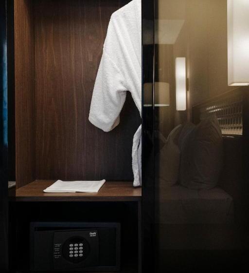 豪华房间, Gramm Hotel By Ambarrukmo   Formerly Grand Ambarrukmo Yogyakarta