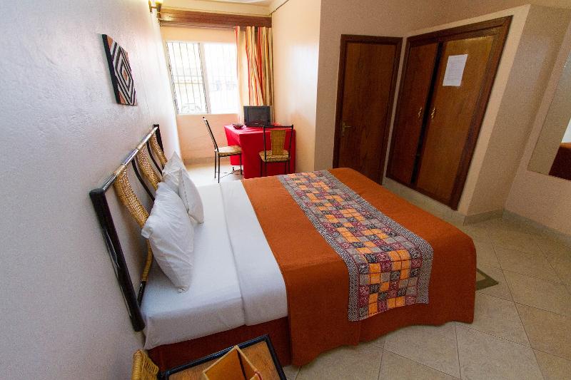 اتاق استاندارد یک نفره, Kings Hospitality Centre