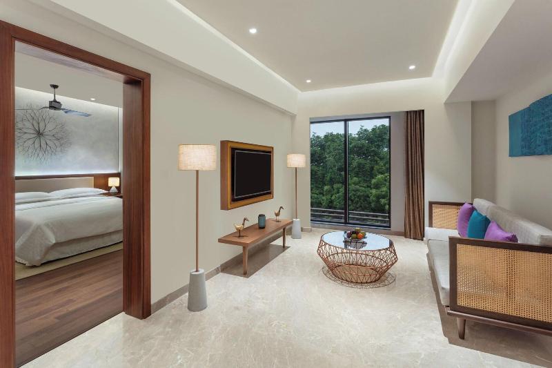 سوییت اجرایی, Sheraton Grand Chennai Resort & Spa