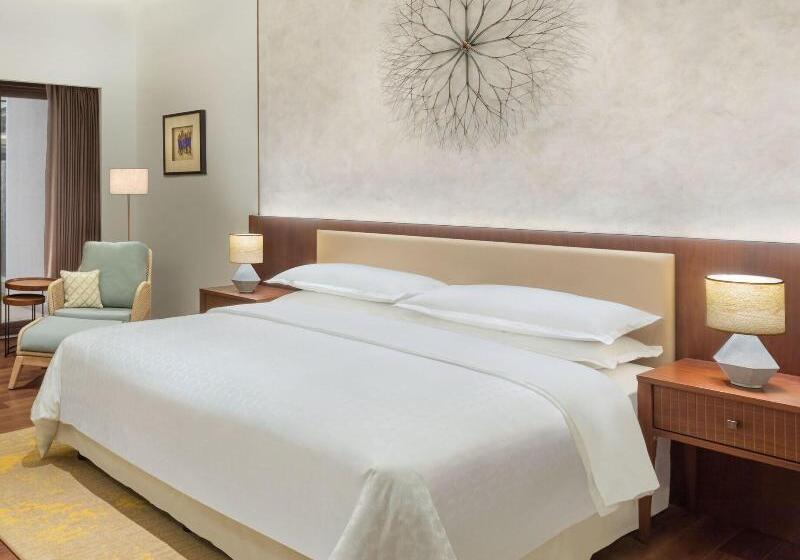 اتاق استاندارد با تخت بزرگ, Sheraton Grand Chennai Resort & Spa