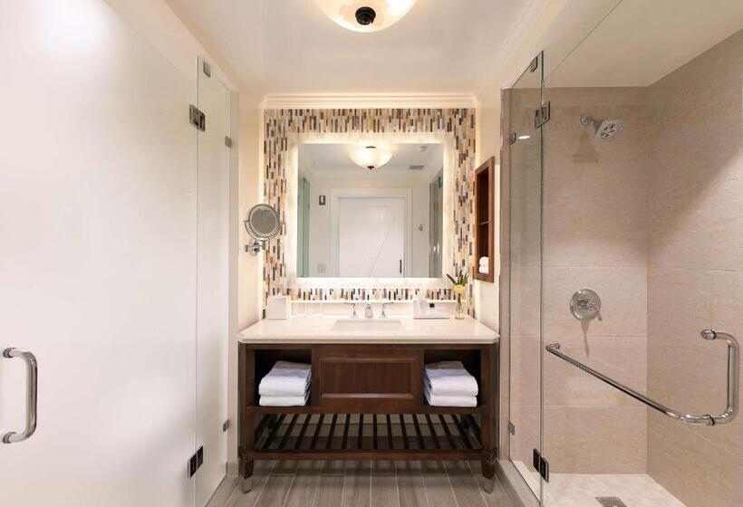 اتاق لوکس با تخت بزرگ, Grand Reserve At The Meritage