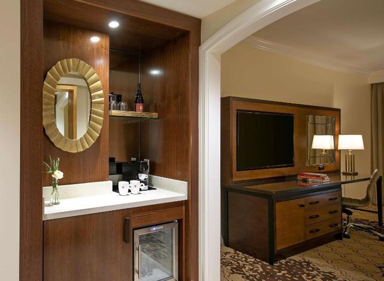 اتاق لوکس با تخت بزرگ, Grand Reserve At The Meritage