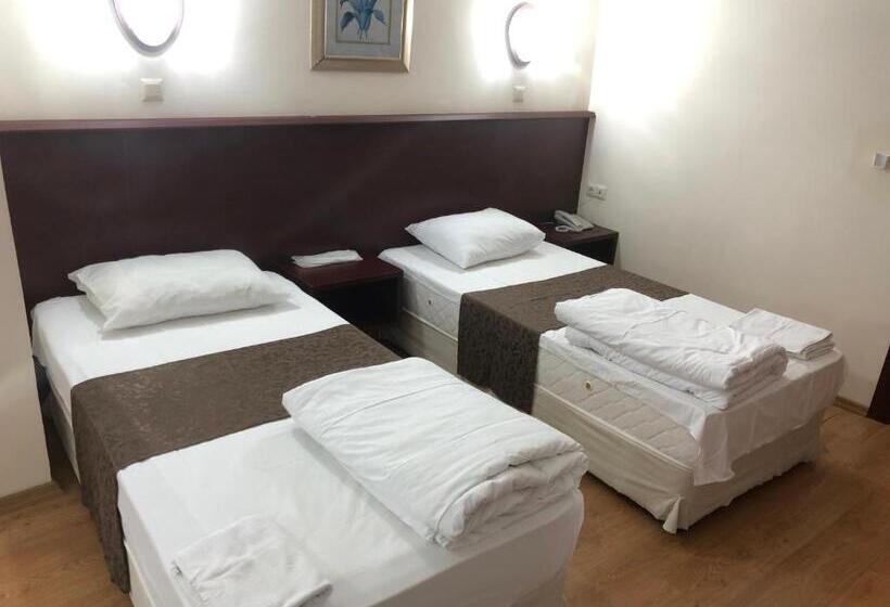 اتاق استاندارد, Zarha Mountain Resort