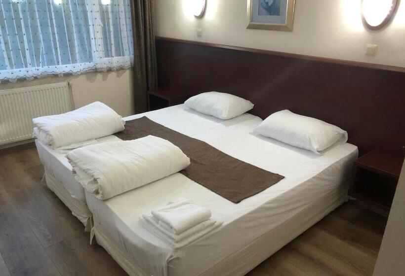 سوییت خانوادگی, Zarha Mountain Resort