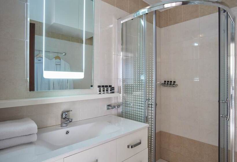 Deluxe Suite Sea View, Skiathos Living