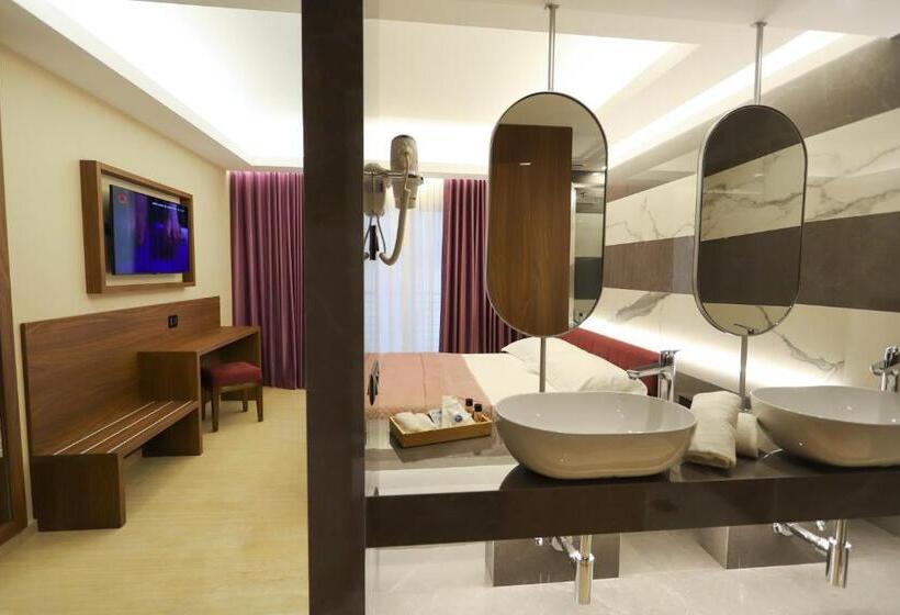 اتاق سوپریور با تخت بزرگ, Bellavista