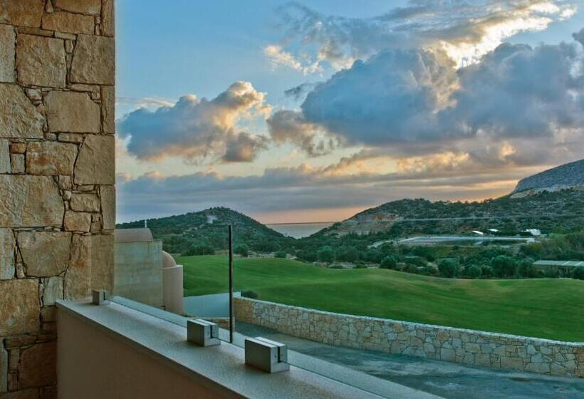 سوییت اجرایی, Crete Golf Club