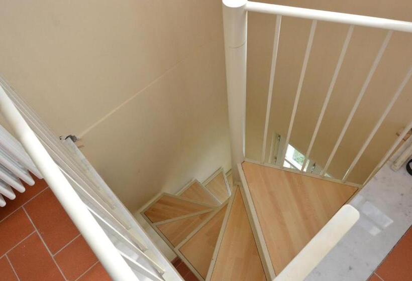 اتاق استاندارد با سرویس بهداشتی مشترک, Dimora San Lazzaro B&b