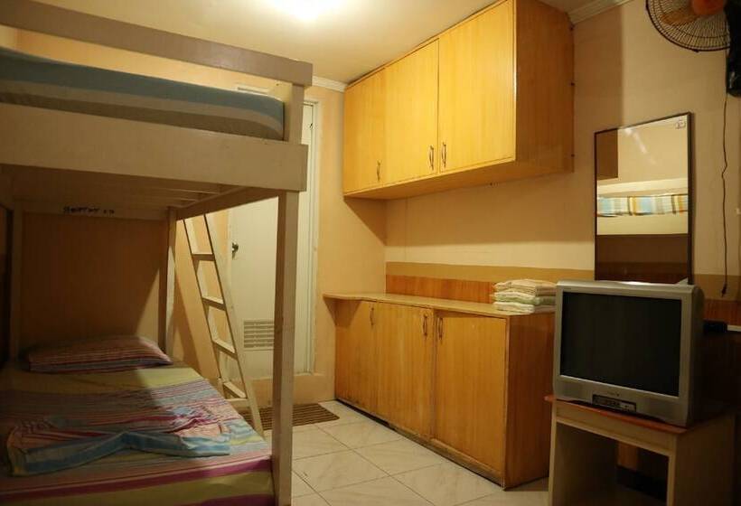 اتاق استاندارد, Luna Netflix Chill Jomckayl Apartelle