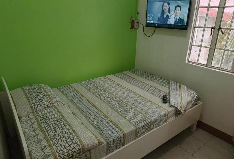 اتاق استاندارد, Luna Netflix Chill Jomckayl Apartelle