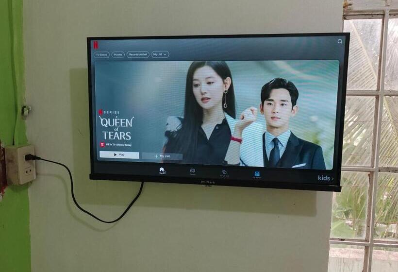 اتاق استاندارد, Luna Netflix Chill Jomckayl Apartelle