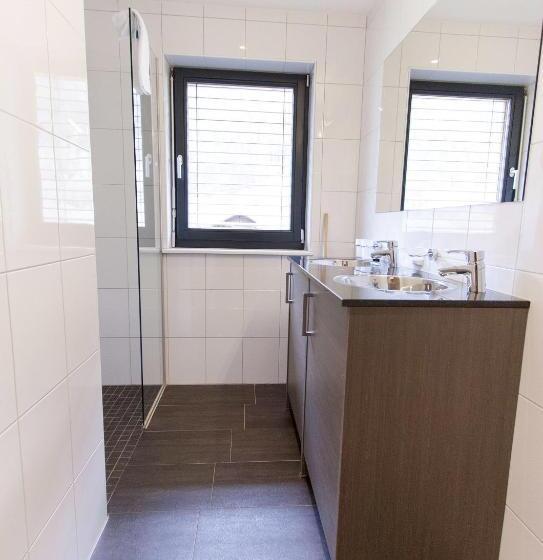 3 Bedroom Premium Apartment, Appart Laijola