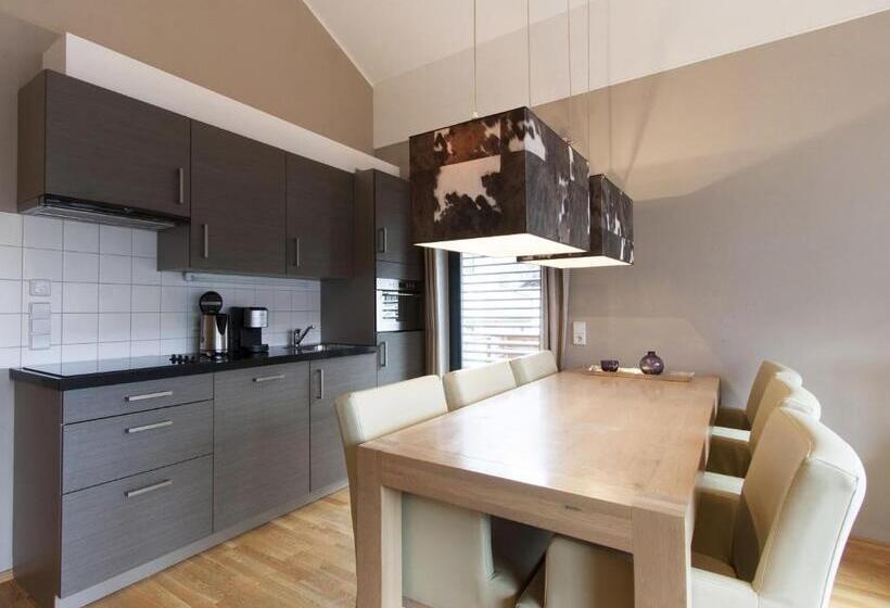 3 Bedroom Premium Apartment, Appart Laijola