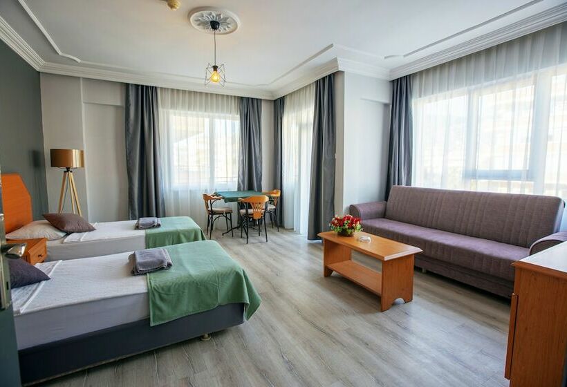 استودیوی استاندارد, Hma Hotel & Suites