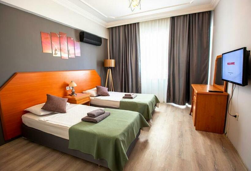 سوییت, Hma Hotel & Suites
