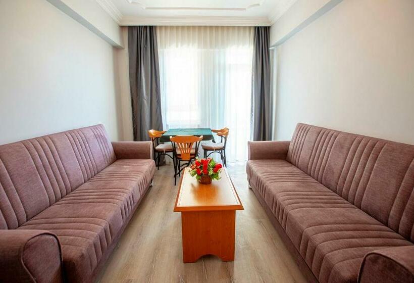 سوییت, Hma Hotel & Suites