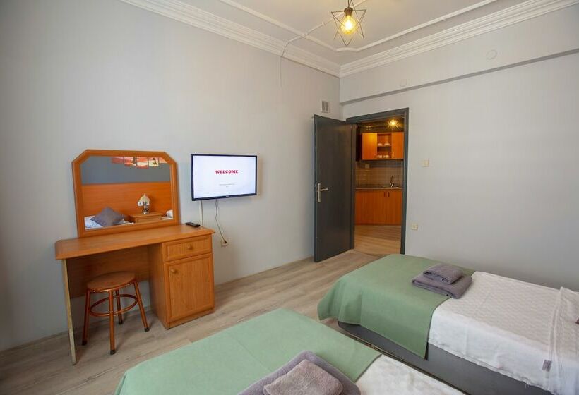 سوییت, Hma Hotel & Suites