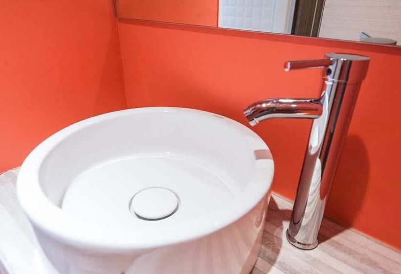 اتاق استاندارد چهار تخته, Ericson Kingdom B&b