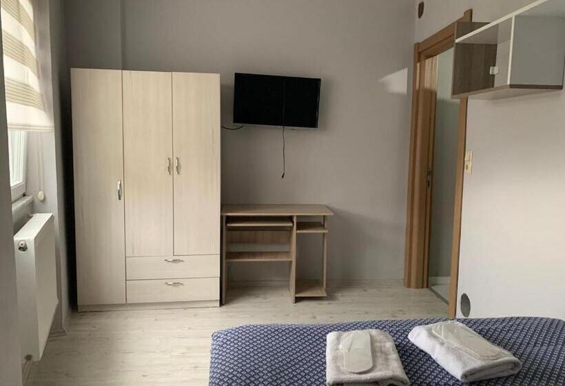 آپارتمان 4 خوابه, Nuralp Apart Otel
