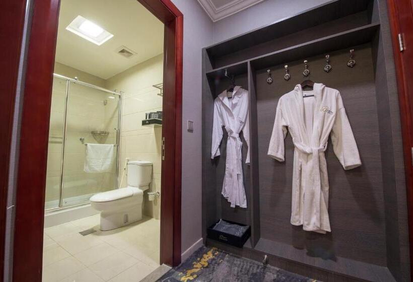 آپارتمان 3 خوابه, Bram Suites