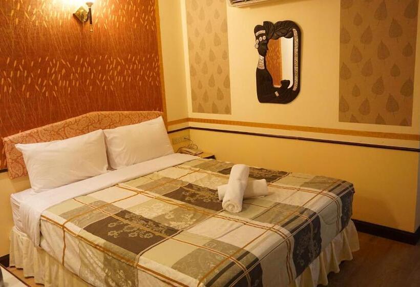 اتاق لوکس, Honey House1