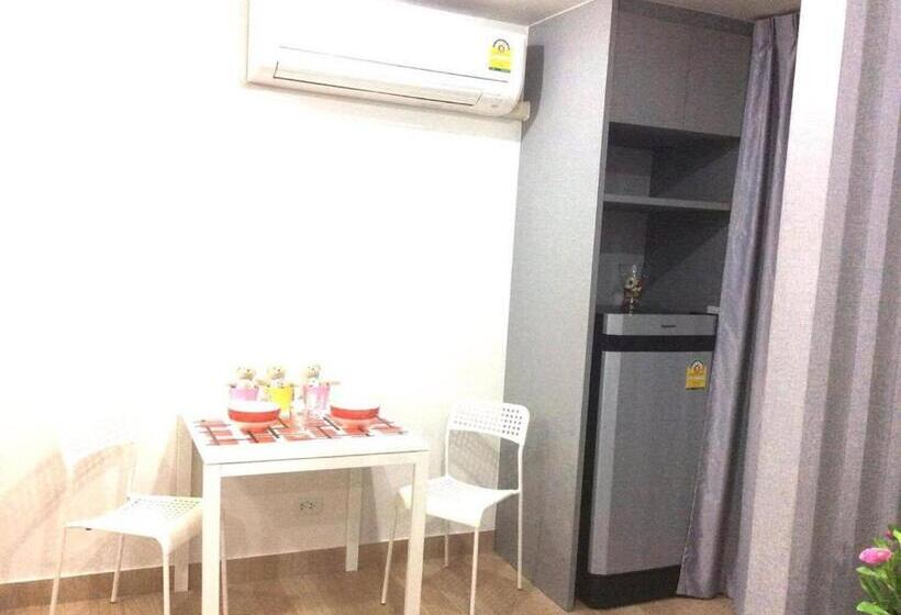 آپارتمان 1 خوابه, Live At Home Sukhumvit 105