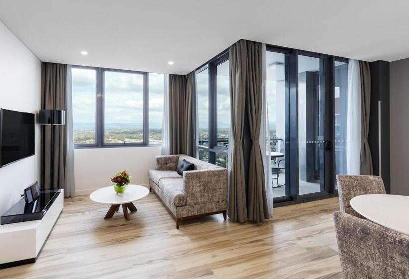 سوییت, Meriton Suites Southport