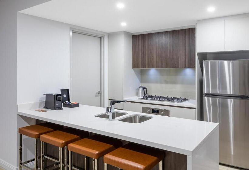 3 Bedroom Suite, Meriton Suites Southport