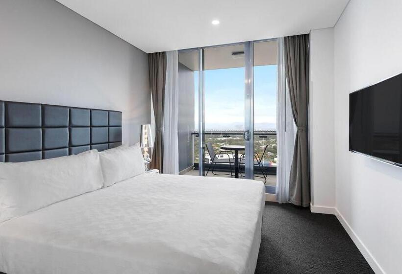 سوئیت 2 خوابه, Meriton Suites Southport