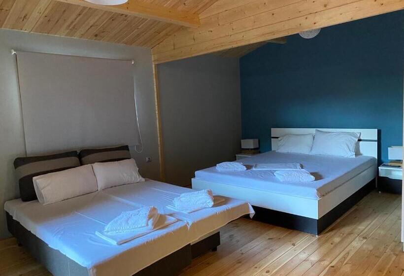 بانگلوی استاندارد, Golden Sun Villas