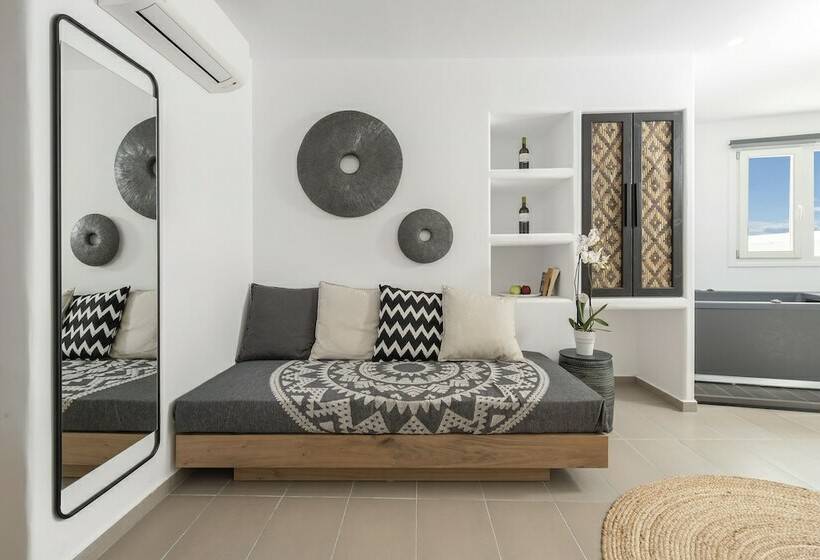 سوئیت اجرایی با چشم‌انداز دریا, Little Venice Villas