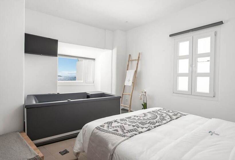 سوئیت اجرایی با چشم‌انداز دریا, Little Venice Villas