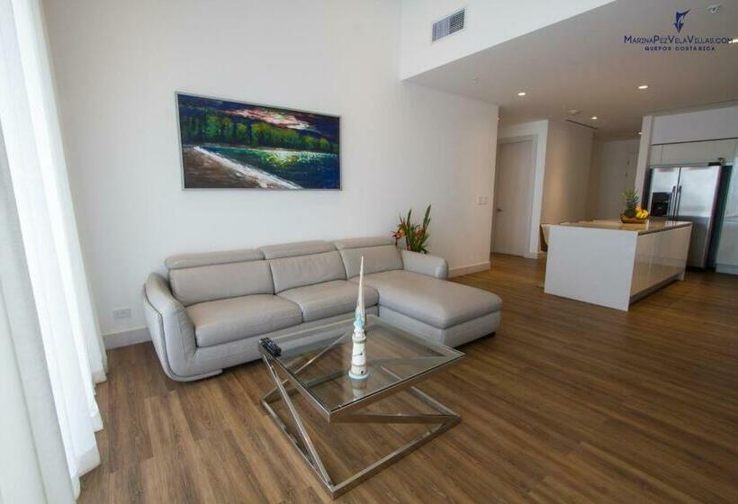 ویلای 3 خوابه, Marina Pez Vela Villas