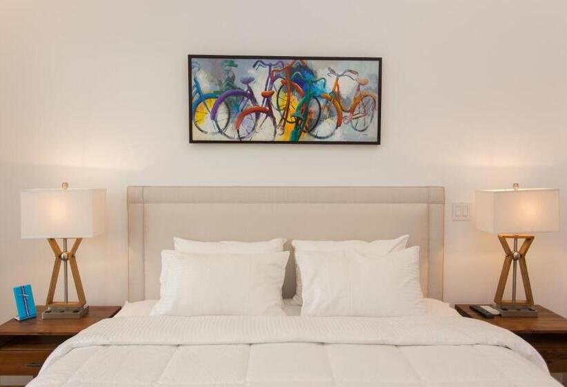 ویلای 3 خوابه, Marina Pez Vela Villas