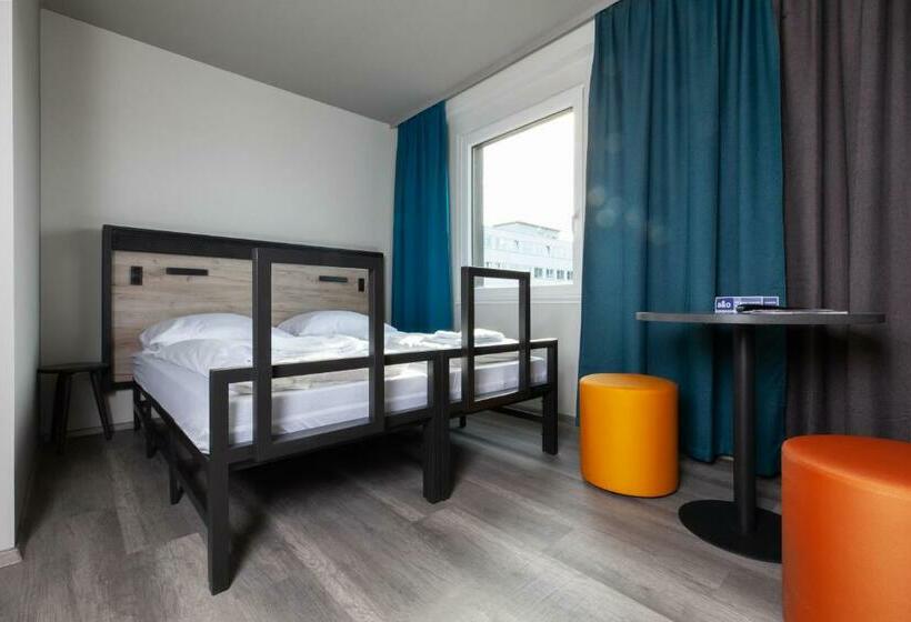 Standard Single Room, A&o Frankfurt Ostend