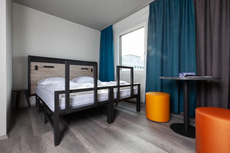اتاق استاندارد, a&o Frankfurt Ostend