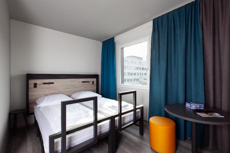 اتاق استاندارد, a&o Frankfurt Ostend