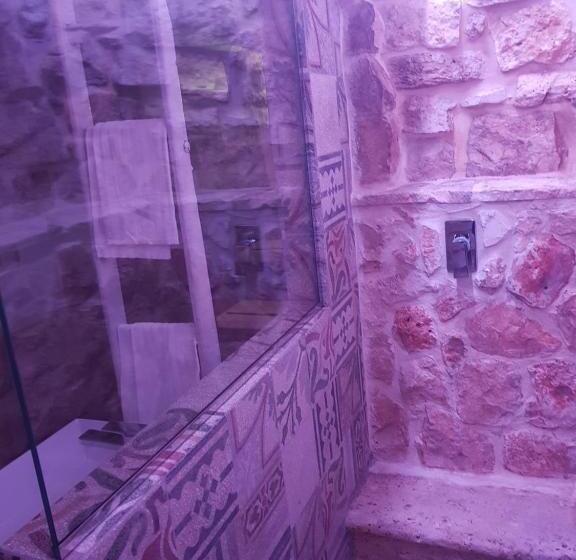 سوئیت جونیور با استخر, Casetta Del Pescatore